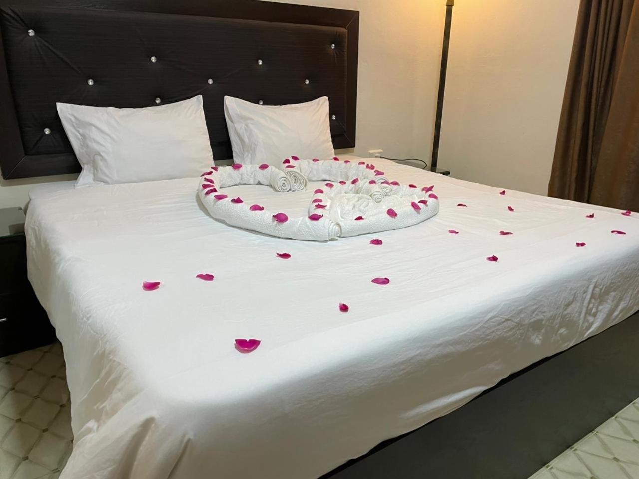 Plaza View Hostel Aţ Ţayyibah المظهر الخارجي الصورة