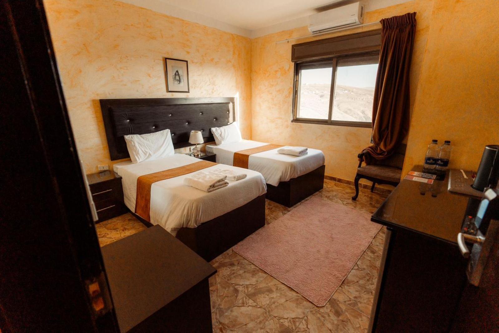Plaza View Hostel Aţ Ţayyibah المظهر الخارجي الصورة